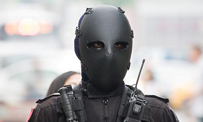 Пуленепробиваемая маска против беспорядков