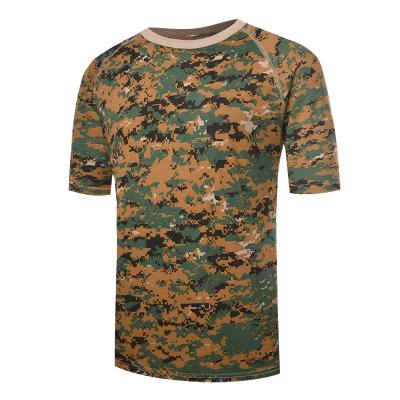 Камуфляжная футболка в стиле милитари с короткими рукавами и джунглями